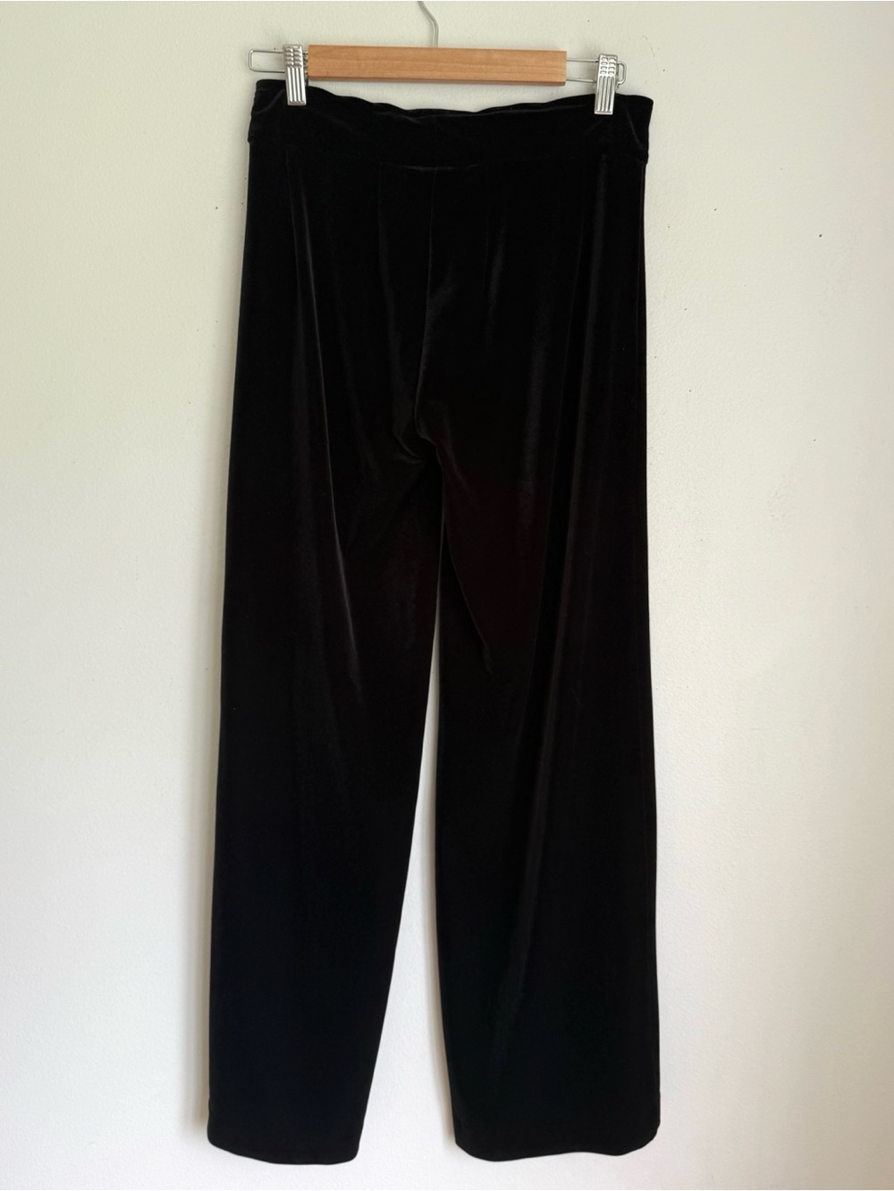 Avenue Montaigne Flavia Wide-leg Pants in Black Velvet - Picture 7 of 9